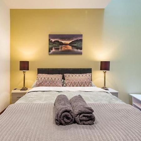 1-Bed Marylebone Apartment Лондон Екстериор снимка