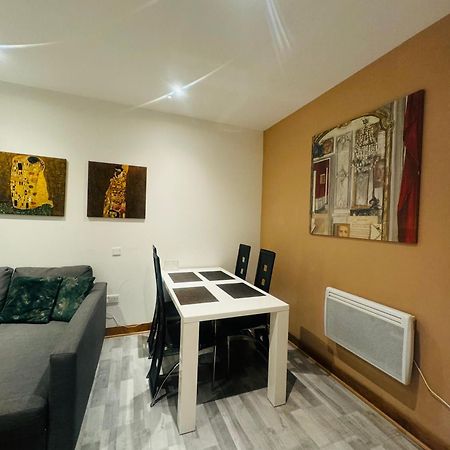 1-Bed Marylebone Apartment Лондон Екстериор снимка