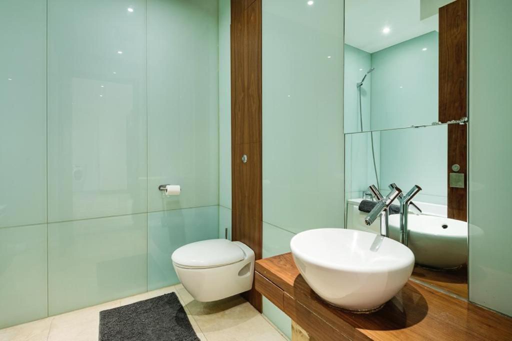 1-Bed Marylebone Apartment Лондон Екстериор снимка